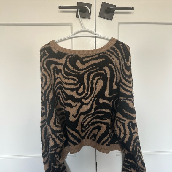 B.P sweater from nordstrom amazing condition size 2X, oversized sweater - Picture 2 of 3